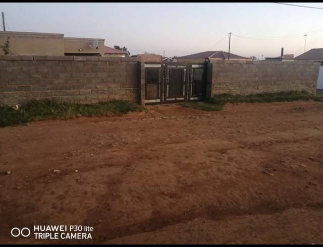 2 BEDROOM HOUSE FOR SALE IN LAWLEY